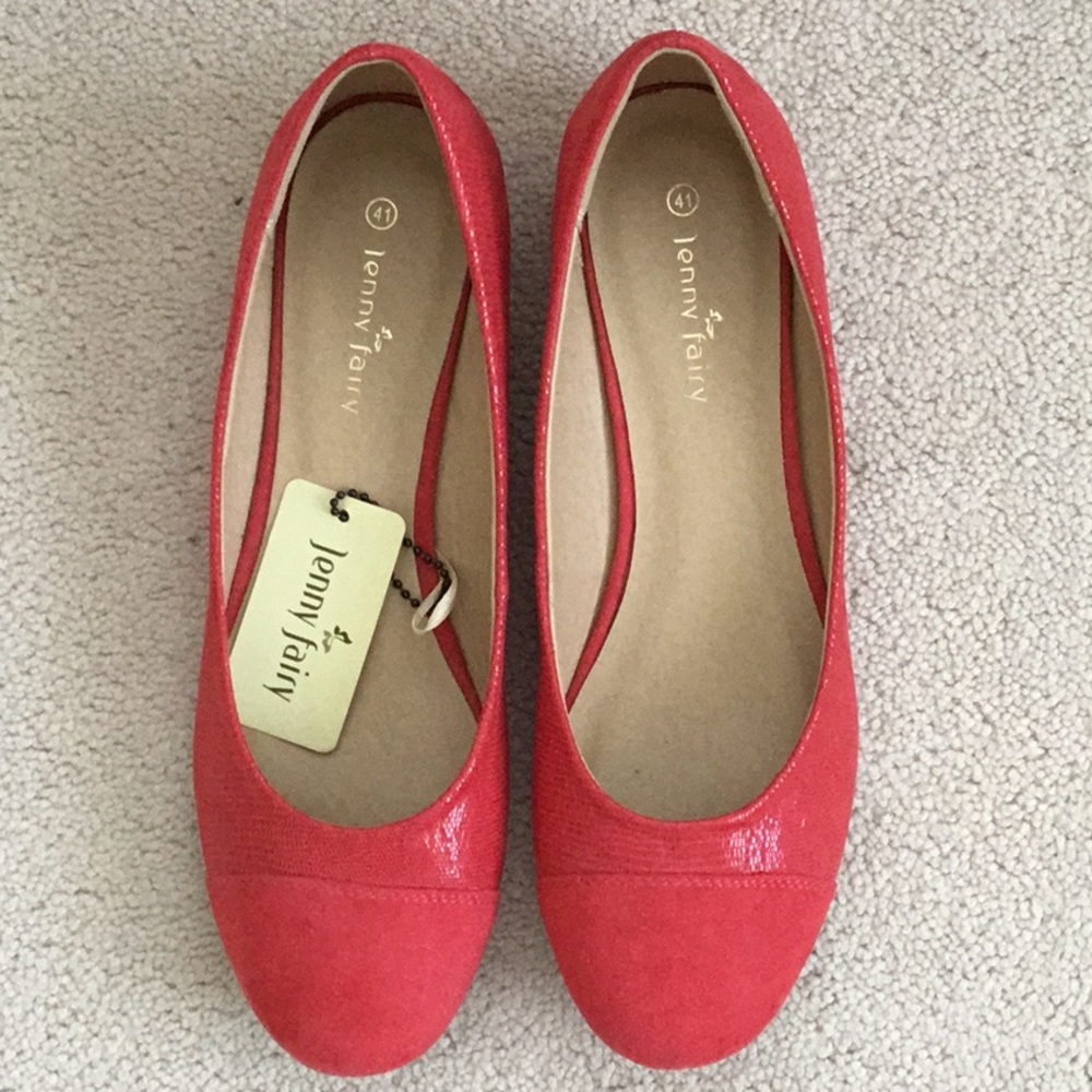 New with Tags Red Flats